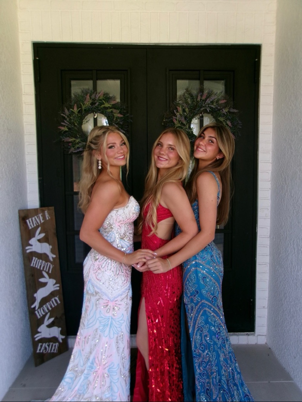 ‼️RED PROM DRESS‼️ - Picture 2 of 4